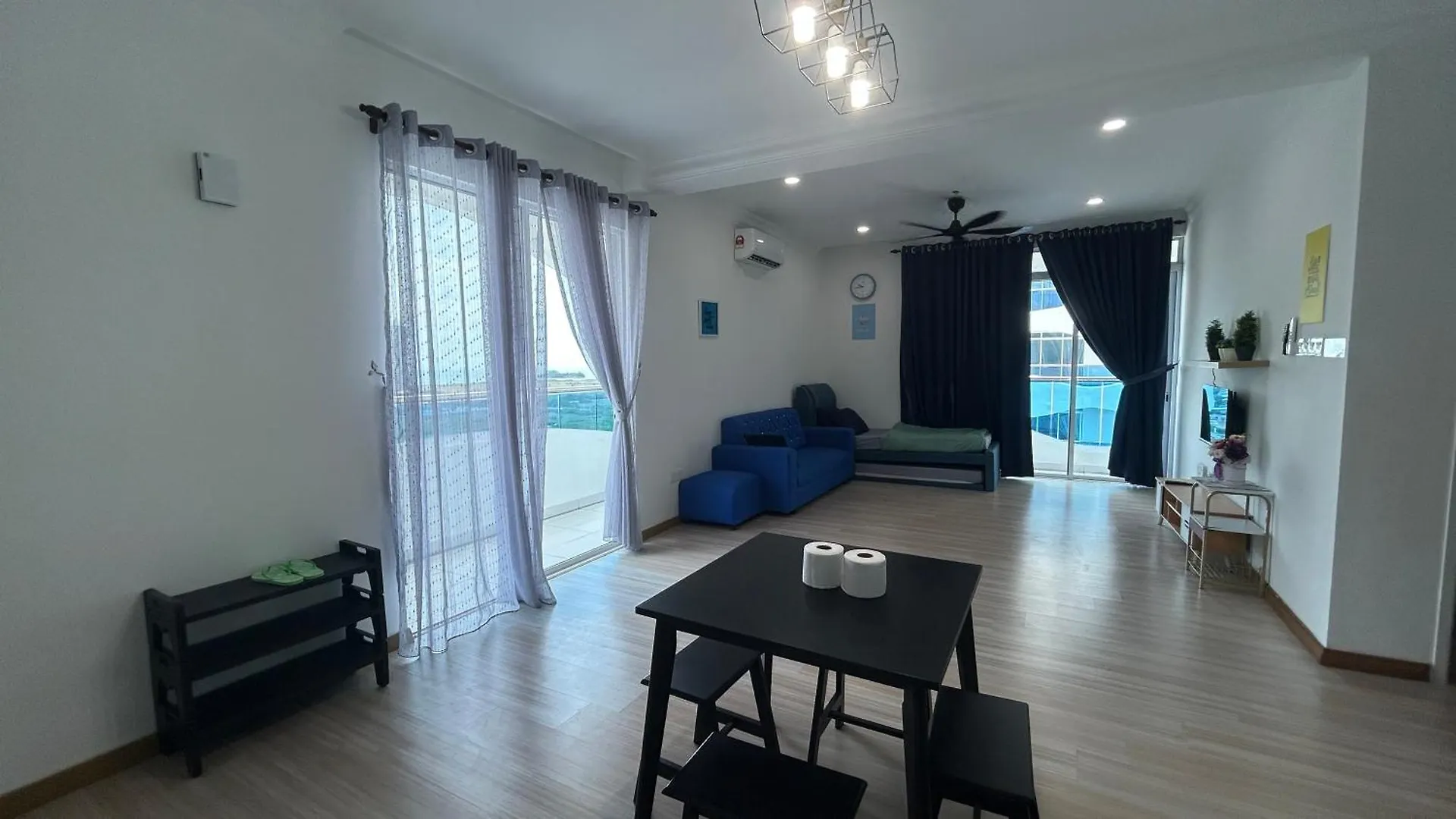 New! The Wave - Seaview 2 Big Rooms W 2Br I 8-10 Pax Malacca 马来西亚
